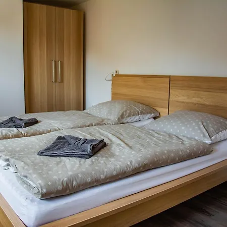 Pardubicke Boudy Alpesi faház *